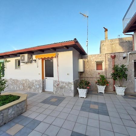 Oltremare Hotel Vignacastrisi Kültér fotó