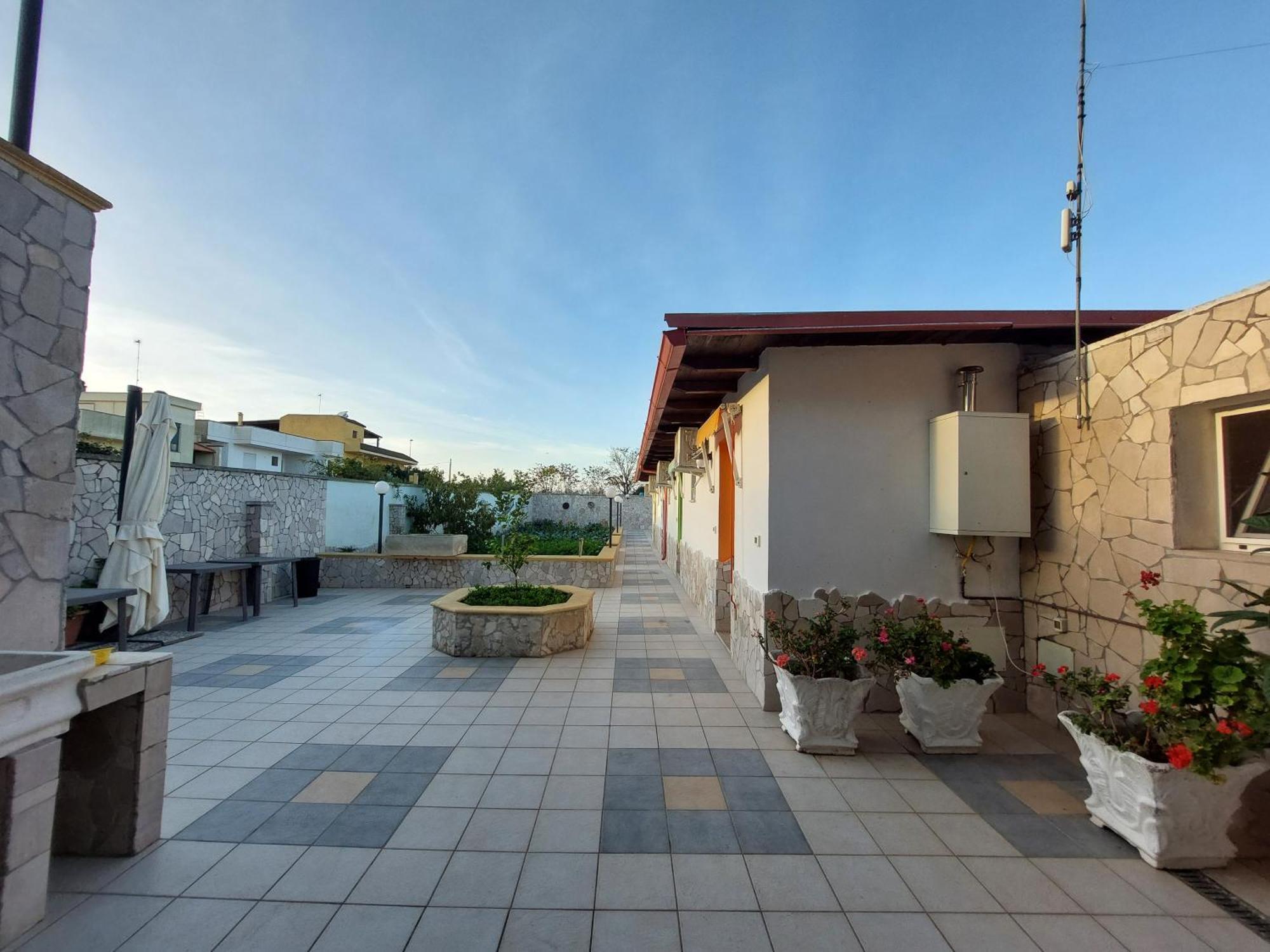Oltremare Hotel Vignacastrisi Kültér fotó