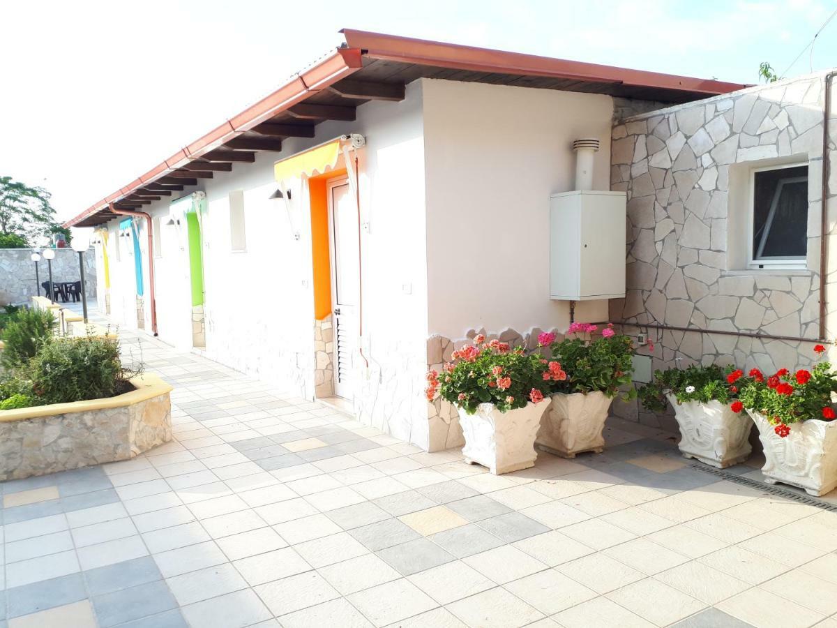 Oltremare Hotel Vignacastrisi Kültér fotó